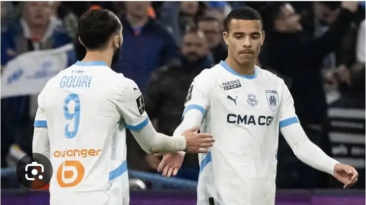Marseille Beats Nantes 2-0 to Stay Second in Ligue 1