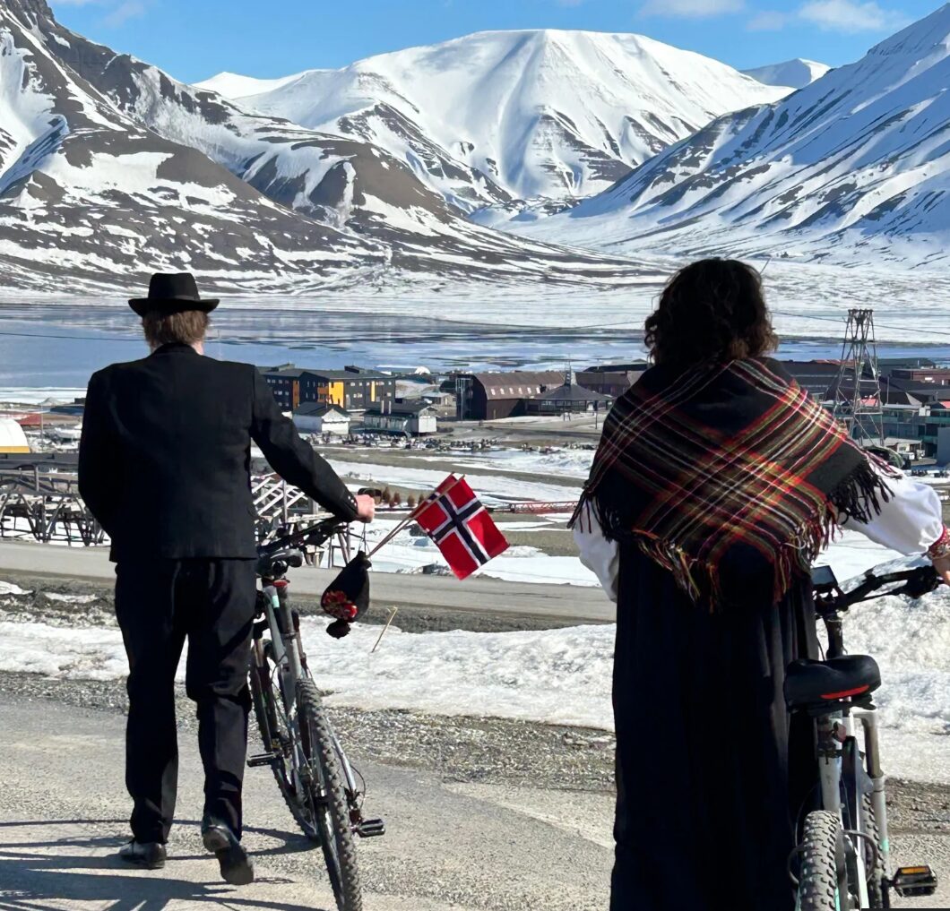 Global Powers Scramble for the Arctic