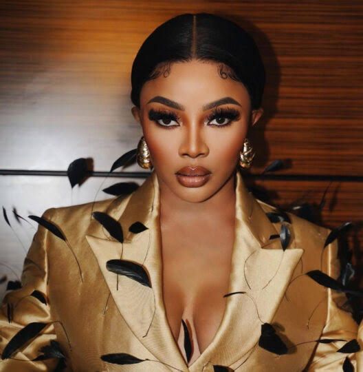 Toke Makinwa Unveils Baby Bump, Calls It Her ‘Biggest Project’