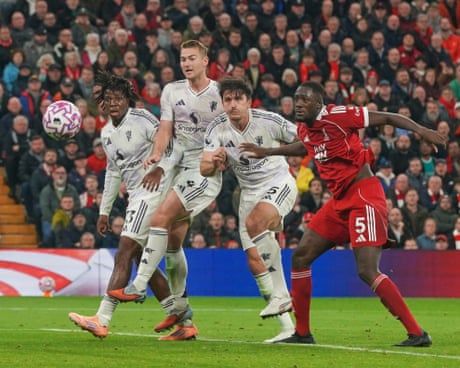 Manchester United vs Liverpool
Manchester United Fans React