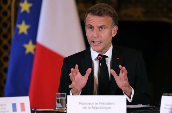 Macron new government
