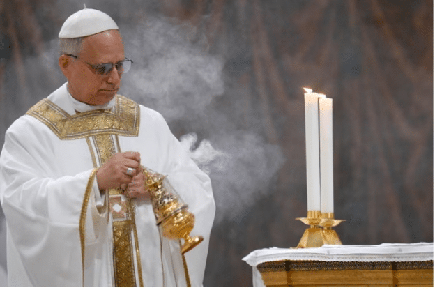 King Charles to pray publicly with pope
Vatican visit