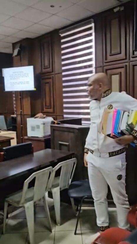 Abuja court chaos: Nnamdi Kanu accuses DSS of lawlessness (Video)