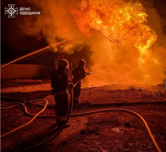 Battle for Pokrovsk intensifies as Russian troops press Ukraine on Donetsk front
