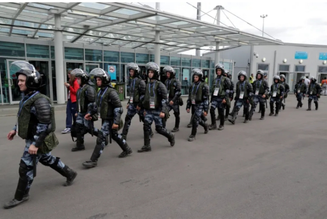 Russia bans Human Rights Watch amid a widening Kremlin crackdown, threatening WhatsApp and labeling NGOs and opposition groups undesirable, escalating repression during the Russia Ukraine war.