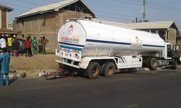 Petrol tanker crash at takie junction Ogbomoso