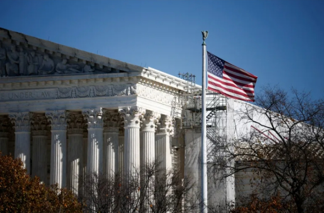 The US Court ruling on the Texas redistricting map reshapes national politics, intensifying disputes over partisan gerrymandering, minority voter dilution, electoral fairness, and the balance of power ahead of the 2026 midterms