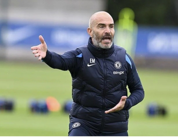 Pep Guardiola praises Enzo Maresca after his Chelsea exit, calling him a top manager, as Chelsea prepare to face Manchester City amid leadership uncertainty.