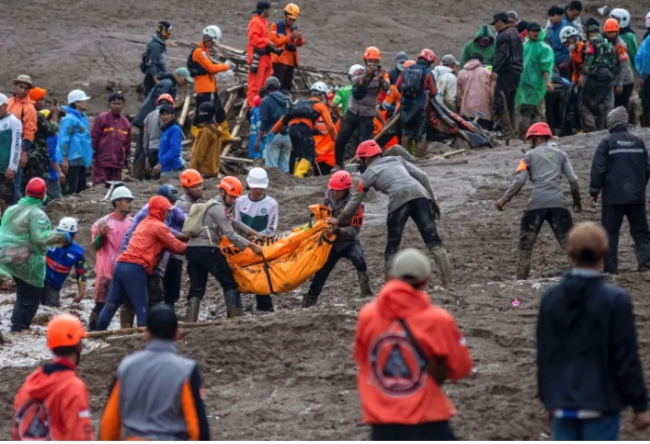 Indonesia landslide rescue resumes for 80 missing after deadly West Java disaster