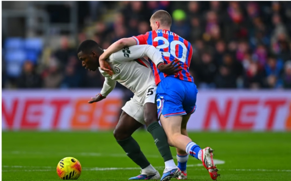 Crystal Palace 1-3 Chelsea: Blues cruise to crucial Premier League victory