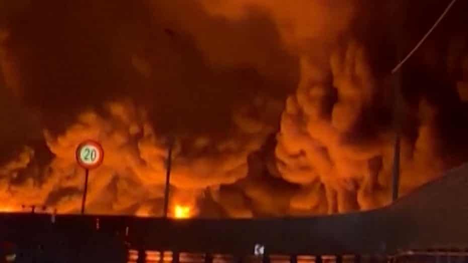 Iran threatens retaliatory strikes on Gulf oil facilities after Israeli airstrikes on Tehran depots