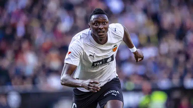 Umar Sadiq shines as Valencia beat Barcelona in La Liga finale
