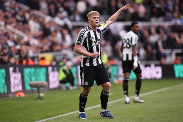 Manchester United transfer news: Red Devils still eye Elliot Anderson despite Manchester City bid