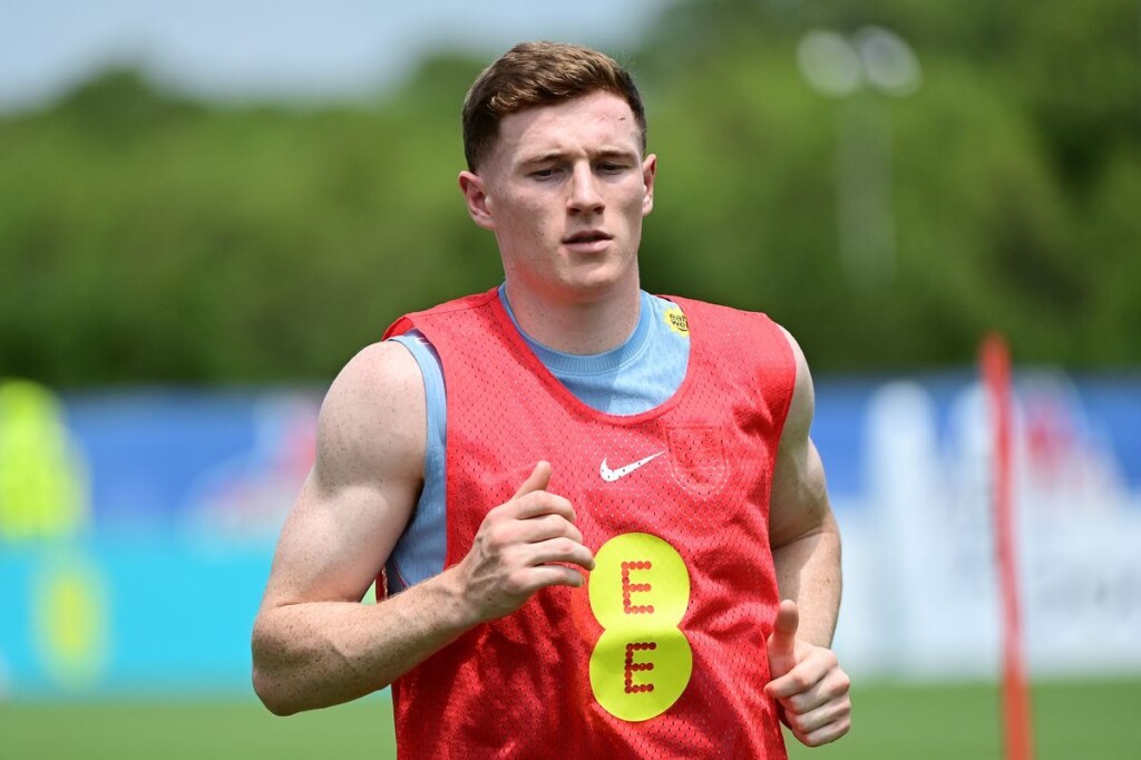 Manchester United transfer news: Red Devils still eye Elliot Anderson despite Manchester City bid