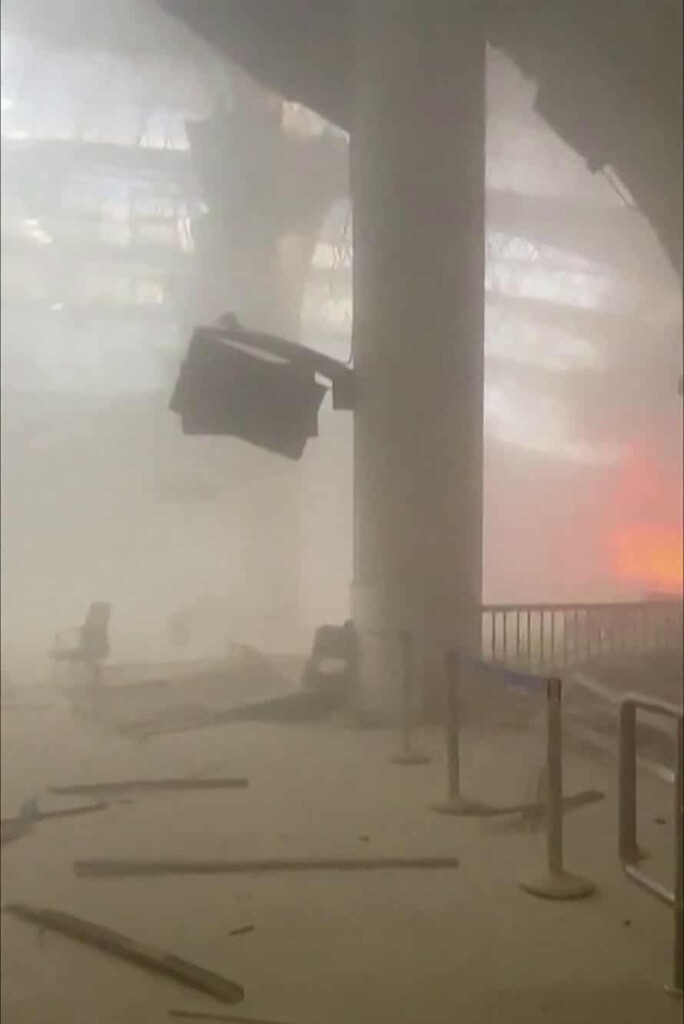 Iran Strikes Kuwait International Airport, Killing One After US Missile Attack in Strait of Hormuz