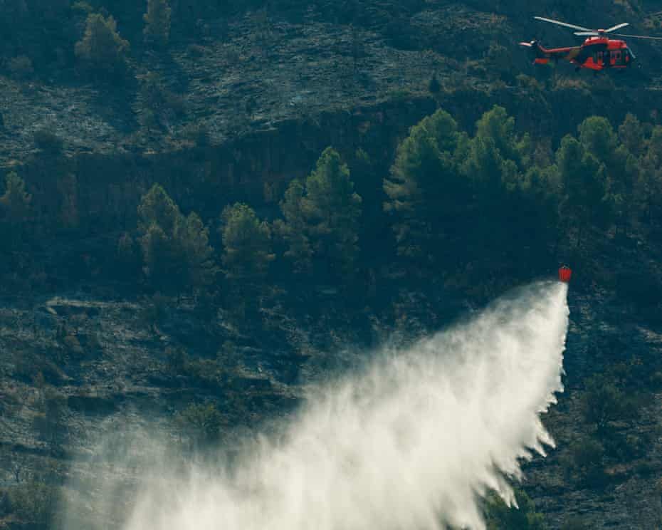 Europe Wildfires: Thousands flee homes as blazes spread across Southern Europe π₯πͺπΊπ°