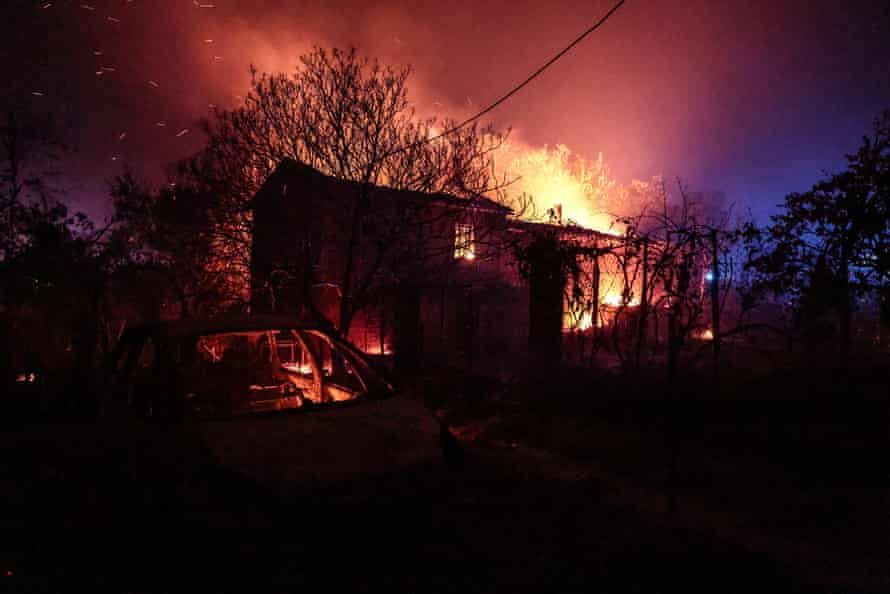 Over 20000 evacuated in France wildfire evacuations near Bordeaux