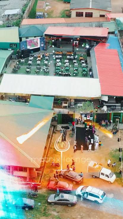 Matrix lounge