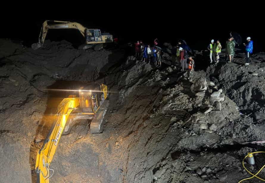 Nepal floods trap hundreds in hydropower tunnels as rescue efforts intensify
