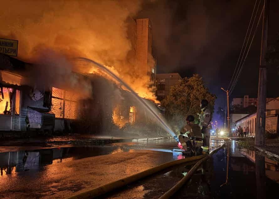 Kyiv Missile Attack Kills 12 as Russia Unleashes Barrage