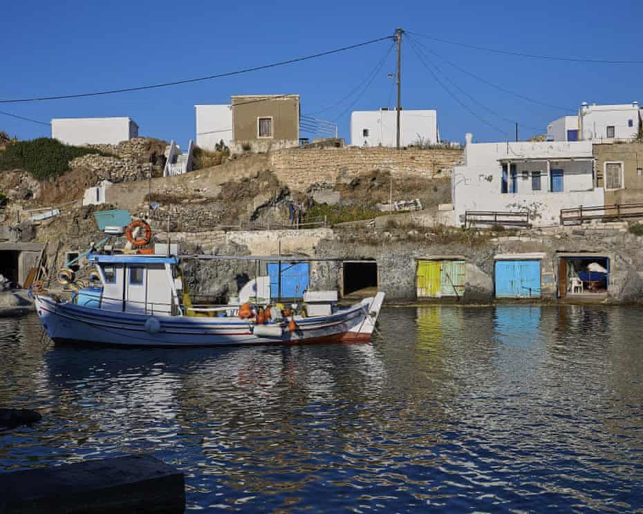 Irish teenager electrocuted in Greece during shower