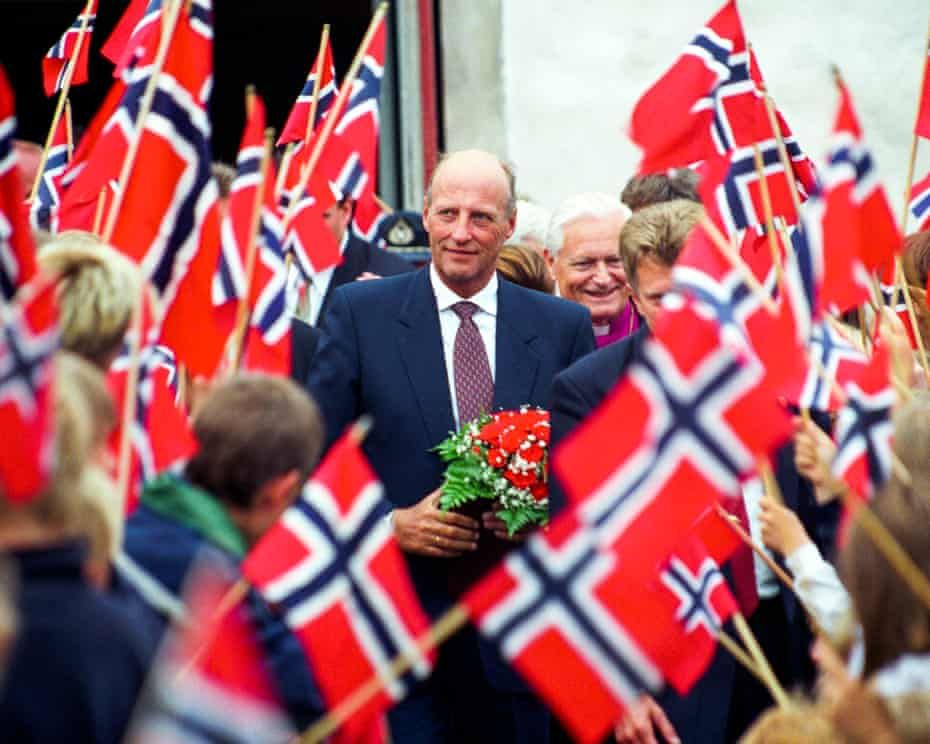 King Harald dies at 89 as Haakon VIII takes throne