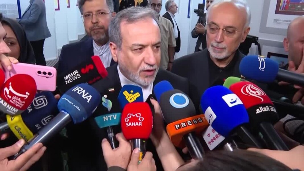 Iran ties Hormuz reopening to US concessions