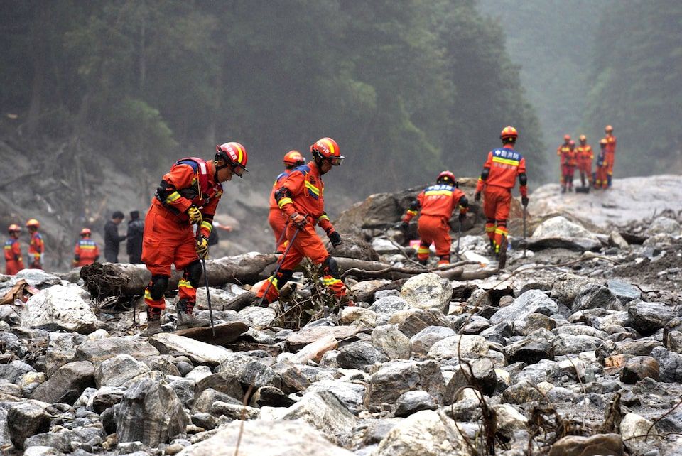 Nepal-Tibet death toll 750 from Himalayan flood, 3,000 missing