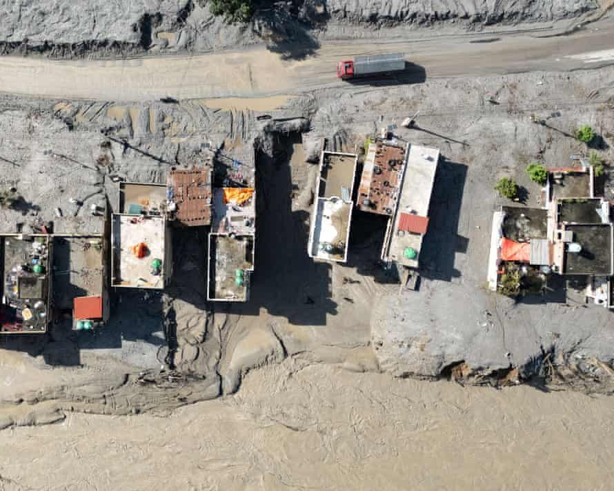 Nepal-Tibet flood disaster: Death toll hits 804 as rescuers race to find thousands missing