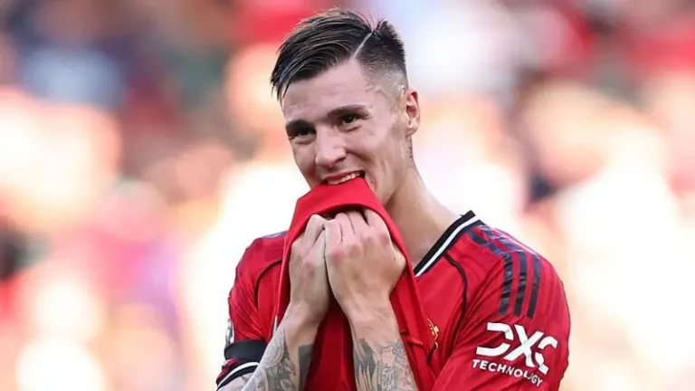 Benjamin Sesko injury blow: Manchester United striker ruled out until January