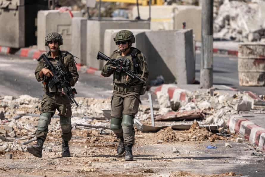 Israeli forces demolish Hebron neighbourhood, forcing 1,500 Palestinians from their homes